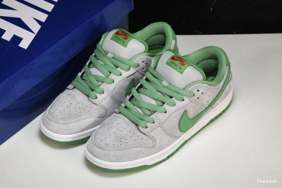 313170-030 Medusa Low Dunk Nike  SB 1010